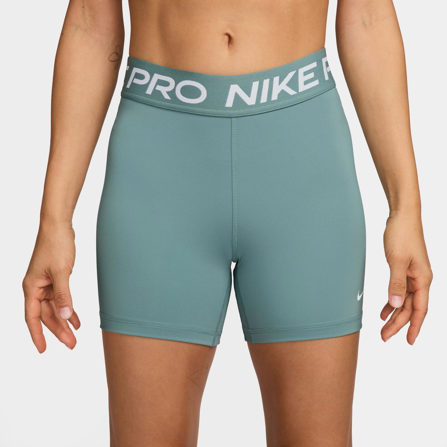 Nike Pro 365 5in Šortky Dámy-Šalvěj