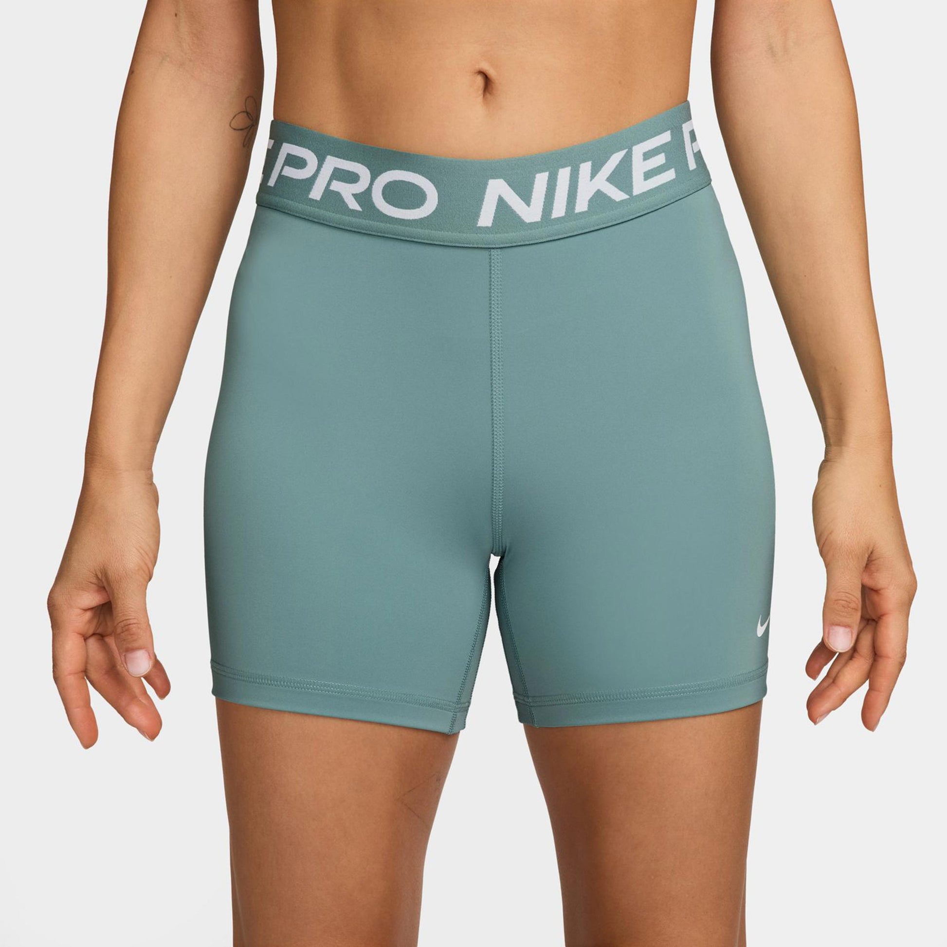 Nike Pro 365 5in Šortky Dámy-Šalvěj