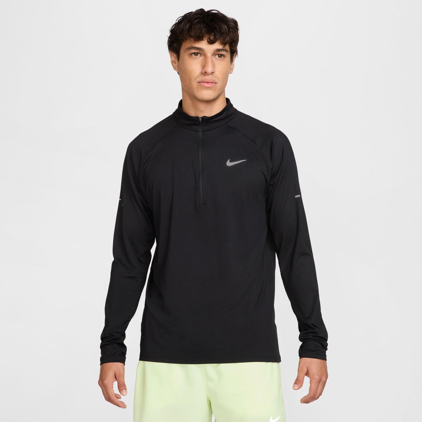 Nike Stride Běžecké tričko Muži - černá, stříbrná