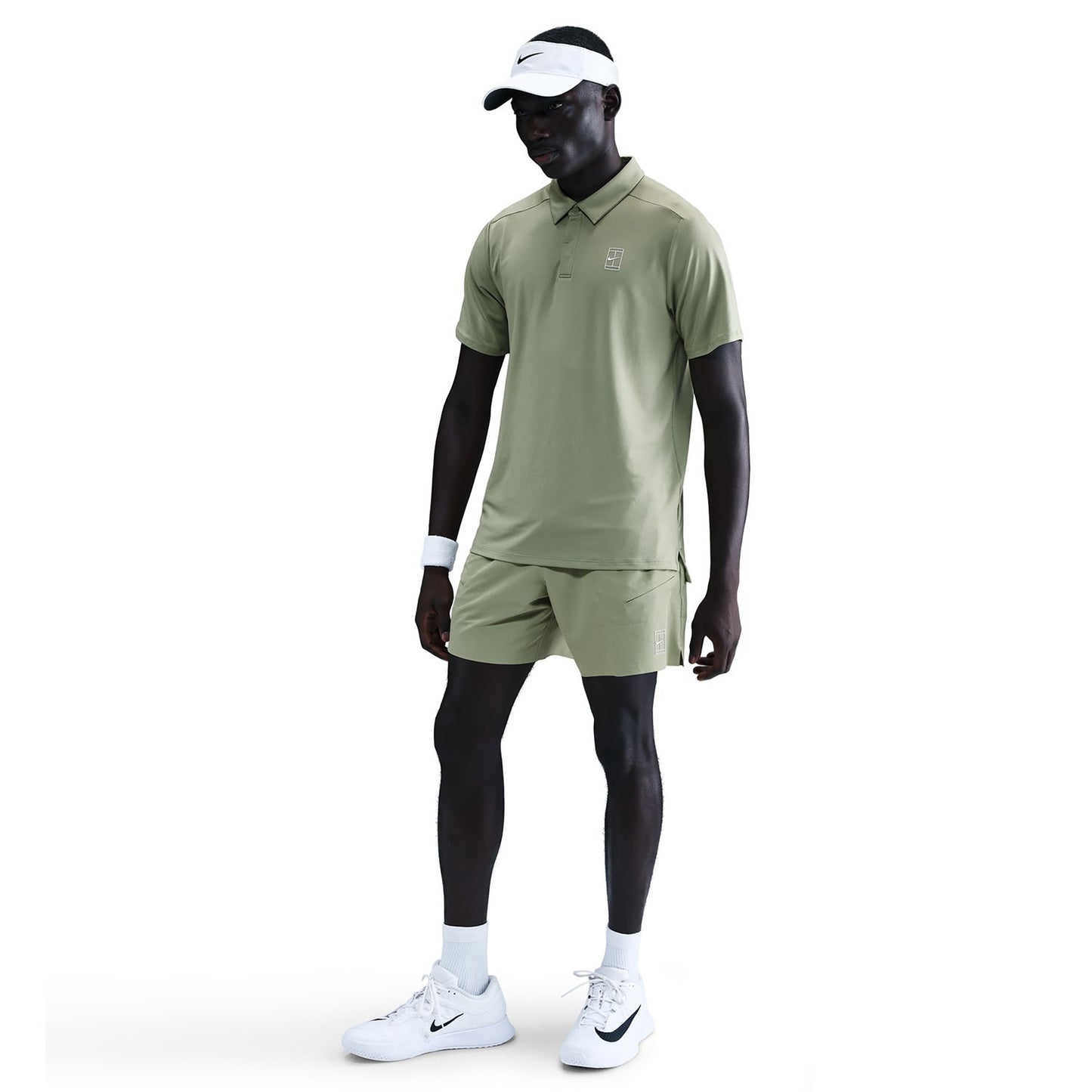 Nike Court Dri-FIT Advantage 6in Šortky Muži - olivová, bílá