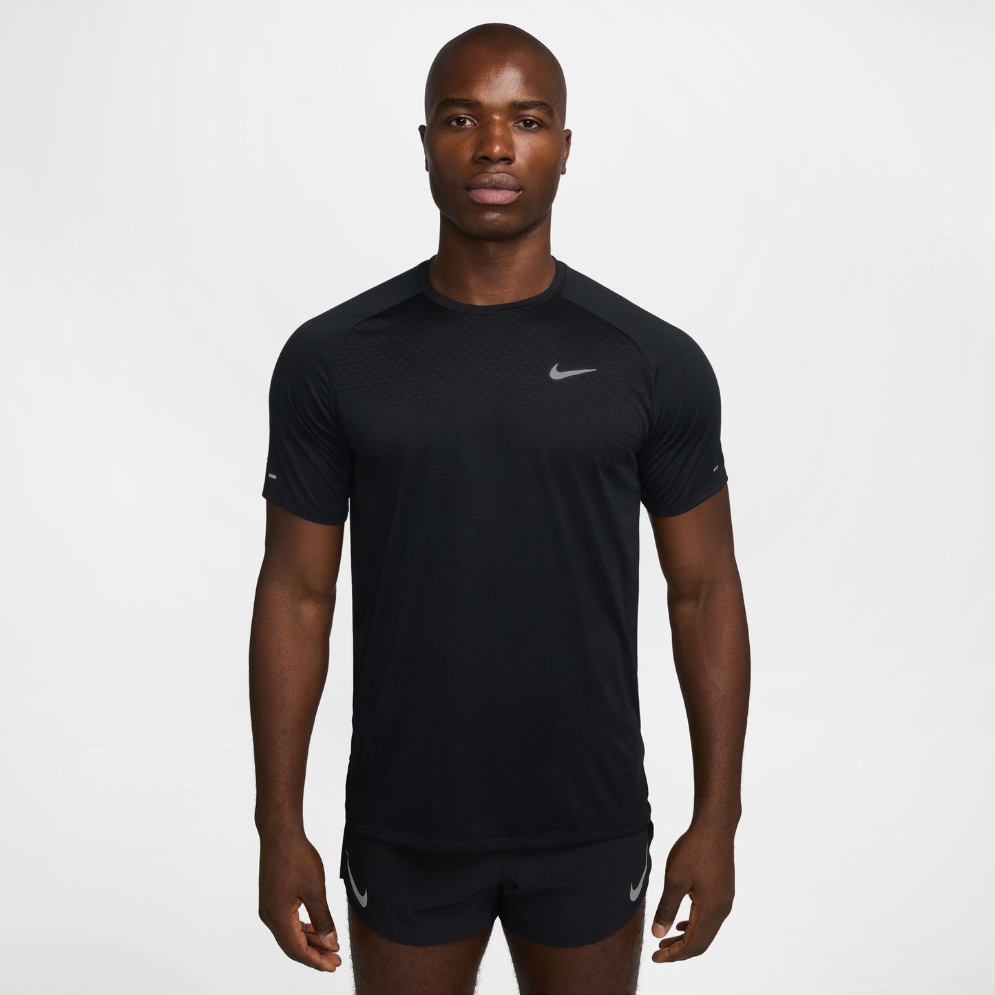 Nike Stride Běžecké tričko Muži - černá