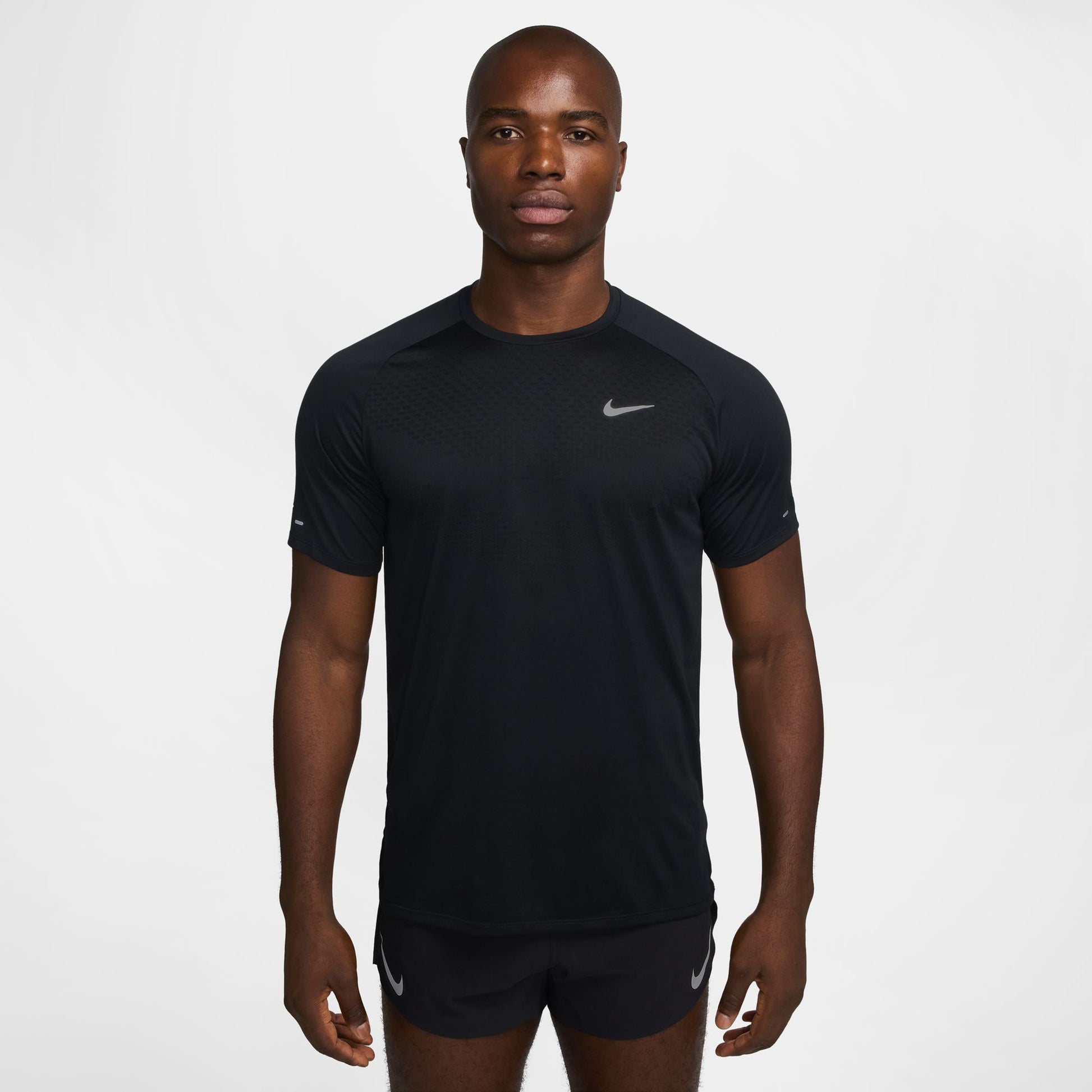 Nike Stride Běžecké tričko Muži - černá