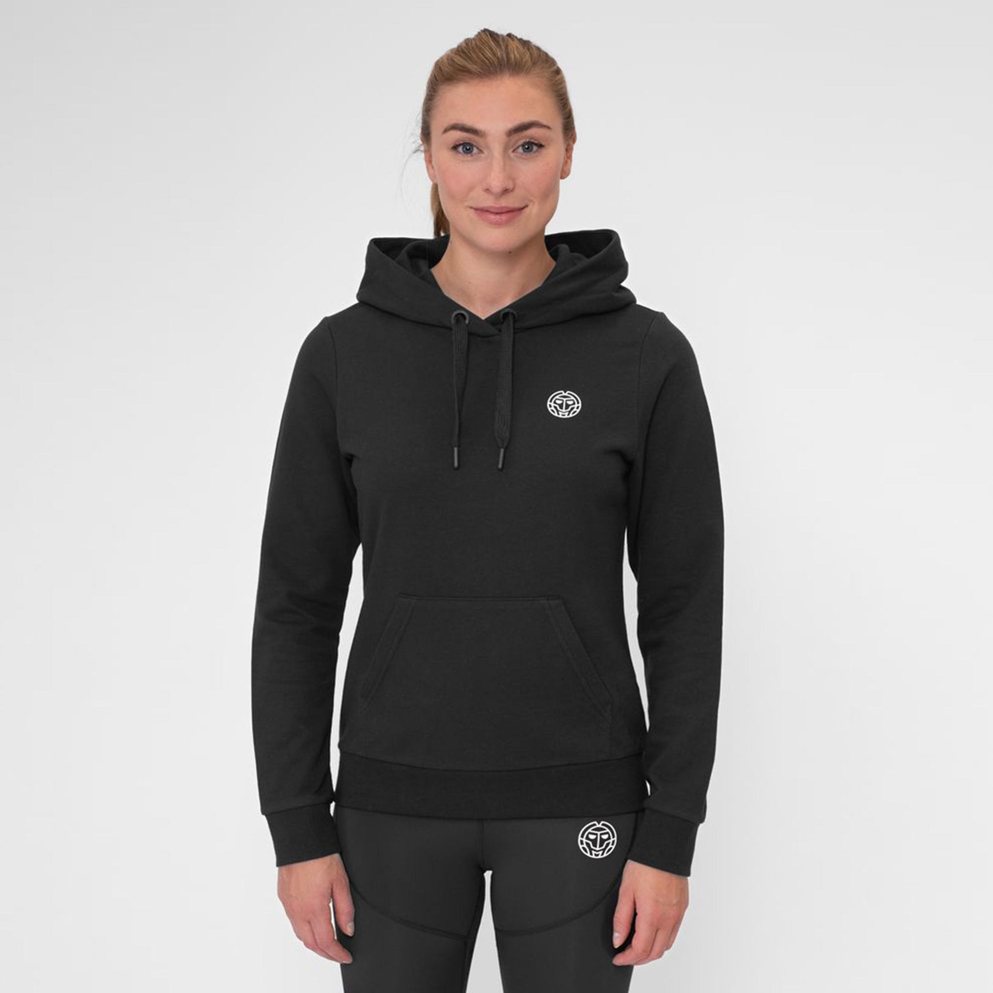 BIDI BADU Crew Chill Hoody Dámy-Černá