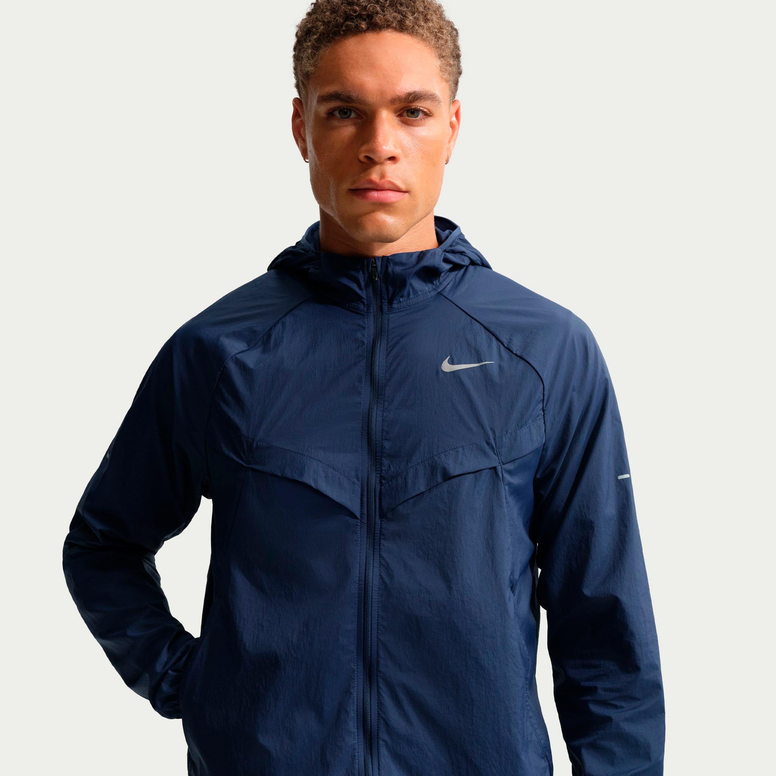 Nike Stride Běžecká bunda Muži - tmavě modrá, stříbrná