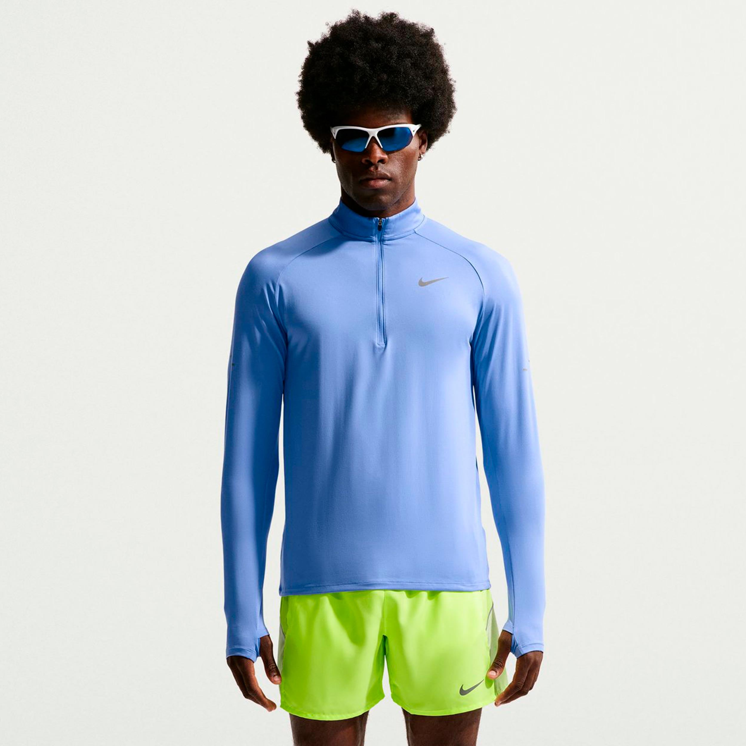 Nike Stride Běžecké tričko Muži - světle modrá, stříbrná
