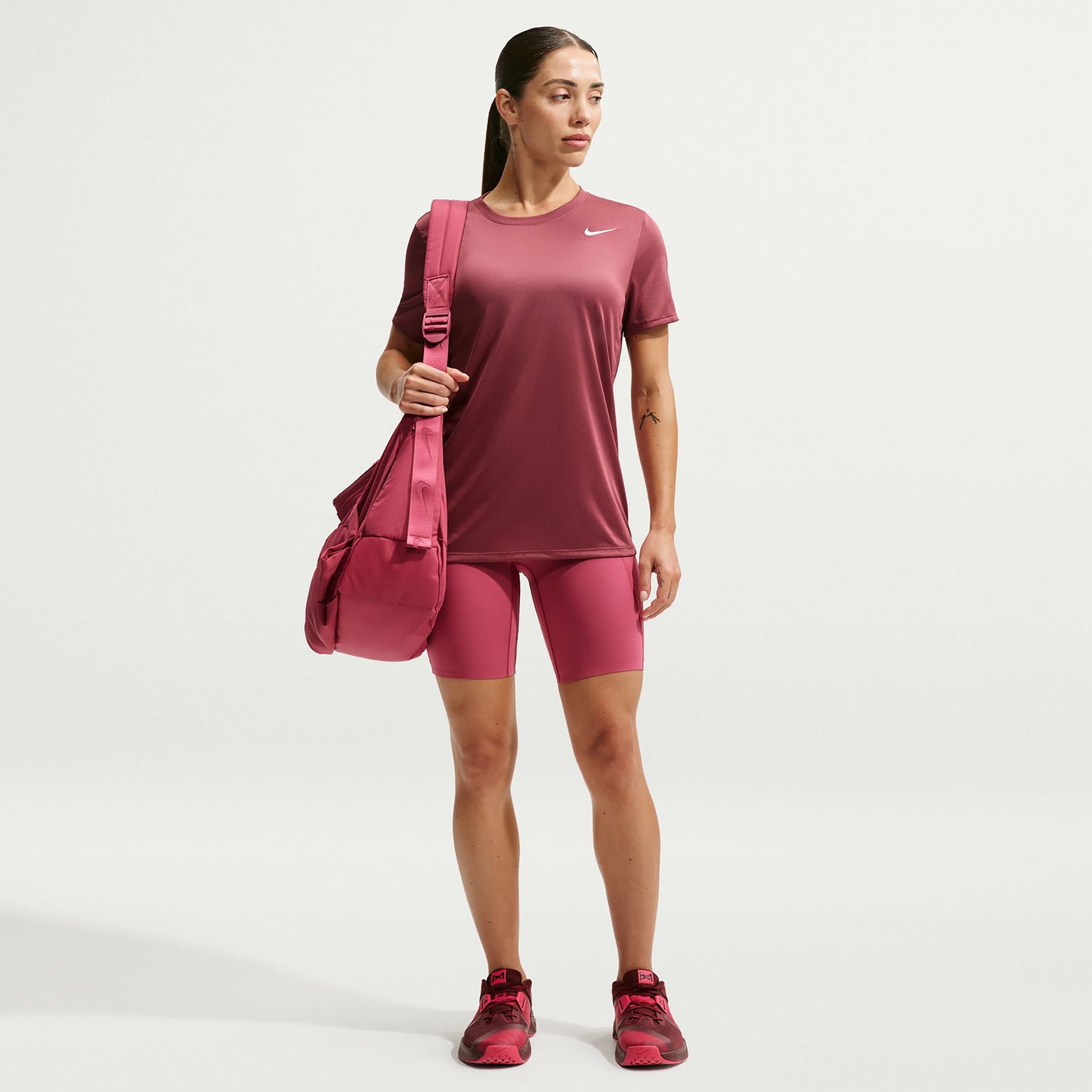 Nike Dri-Fit Regular Tričko Dámy - fialová