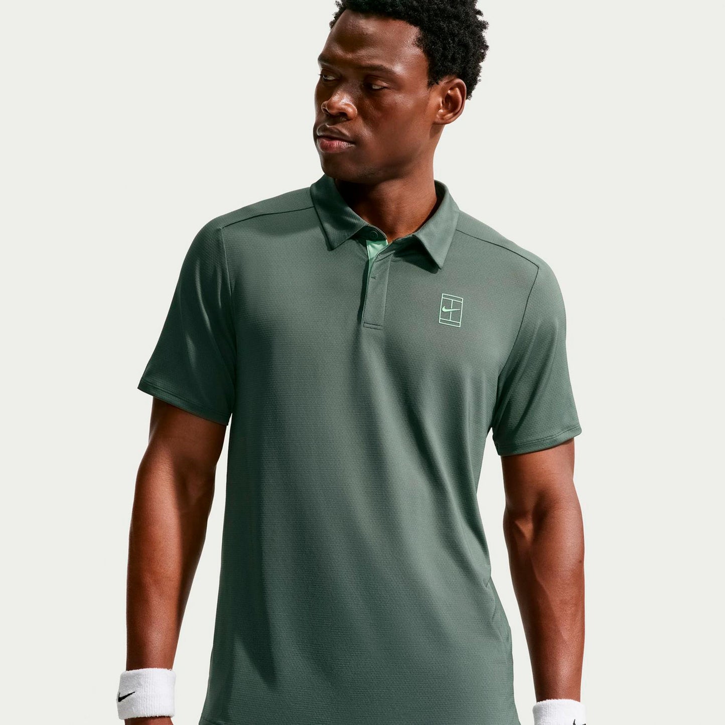Nike Jannik Sinner Court Dri-FIT Advantage Pólo Muži - šedozelená