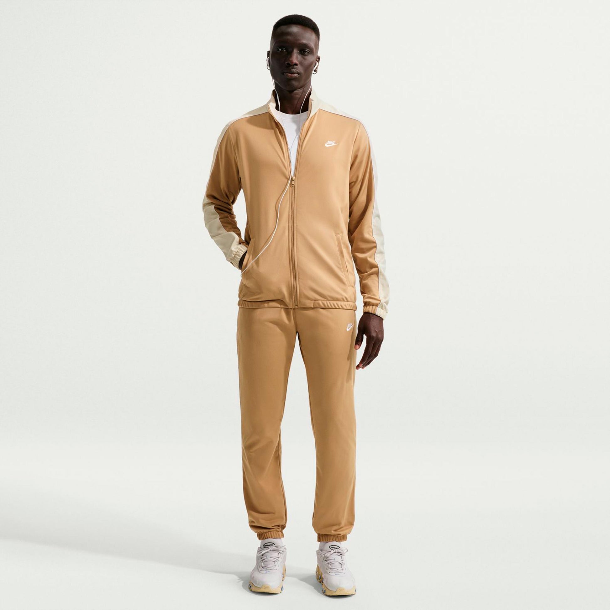 Nike Club Tréninkový souprava Muži-béžová, khaki