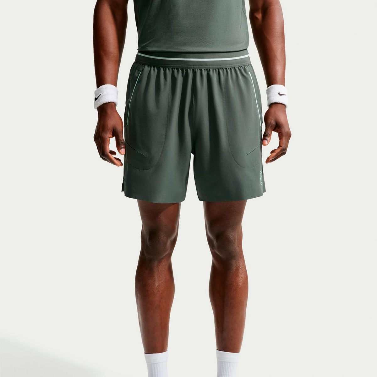 Nike Jannik Sinner Court Dri-FIT Advantage 6in Šortky Muži - šedozelená