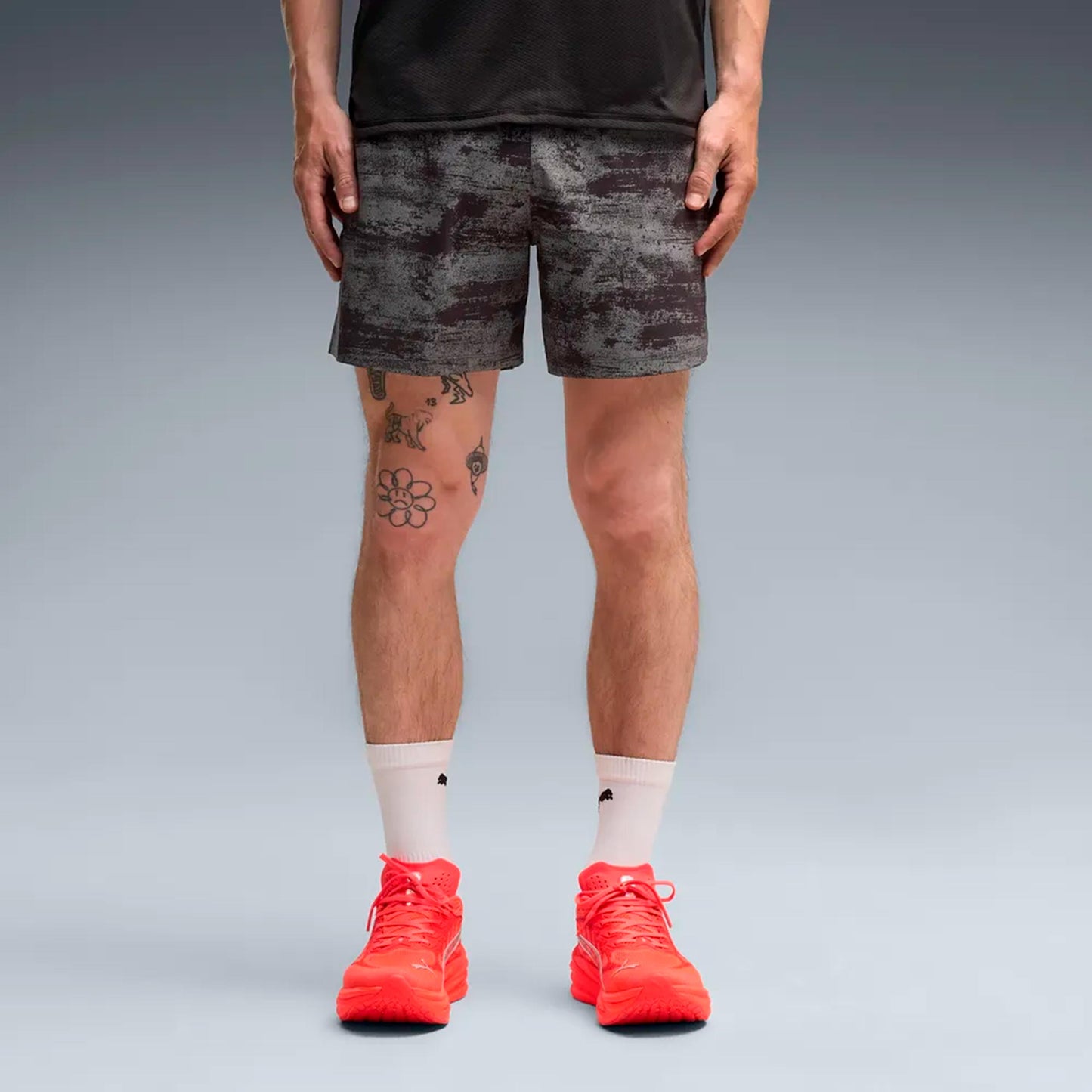 Puma Dreamrun Brightstride AOP 5in  Běžecké šortky Muži - černá