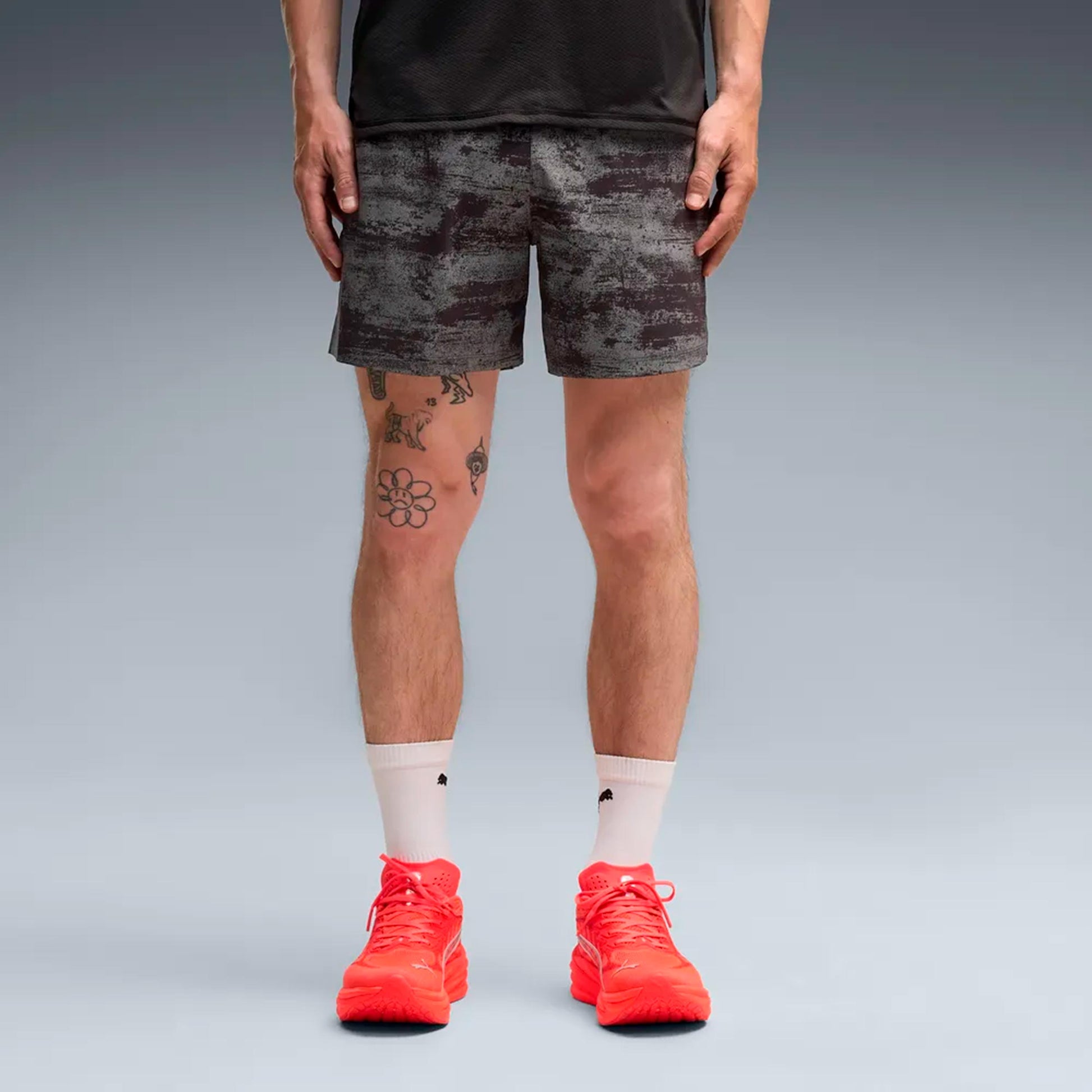 Puma Dreamrun Brightstride AOP 5in  Běžecké šortky Muži - černá