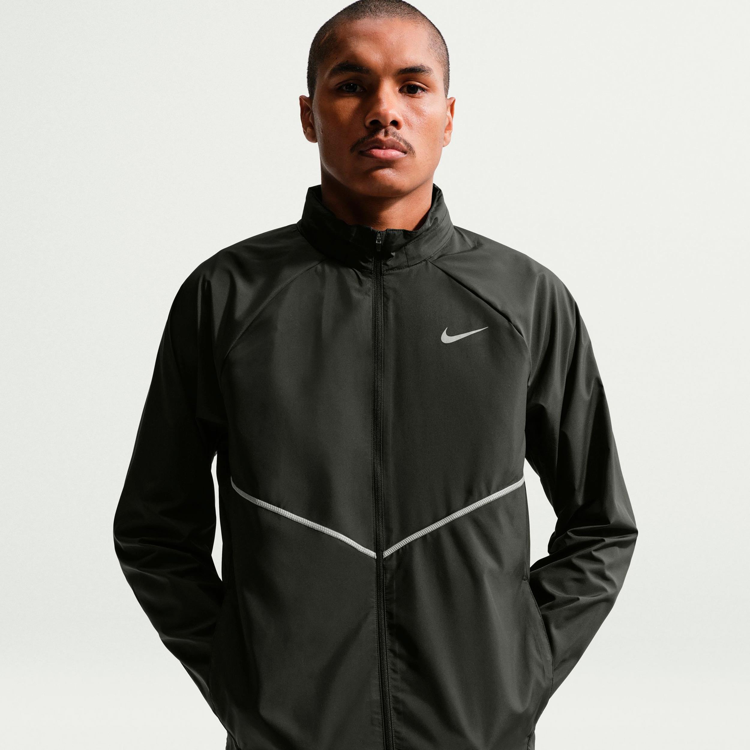 Nike Miler  Běžecká bunda Muži - černá, černá