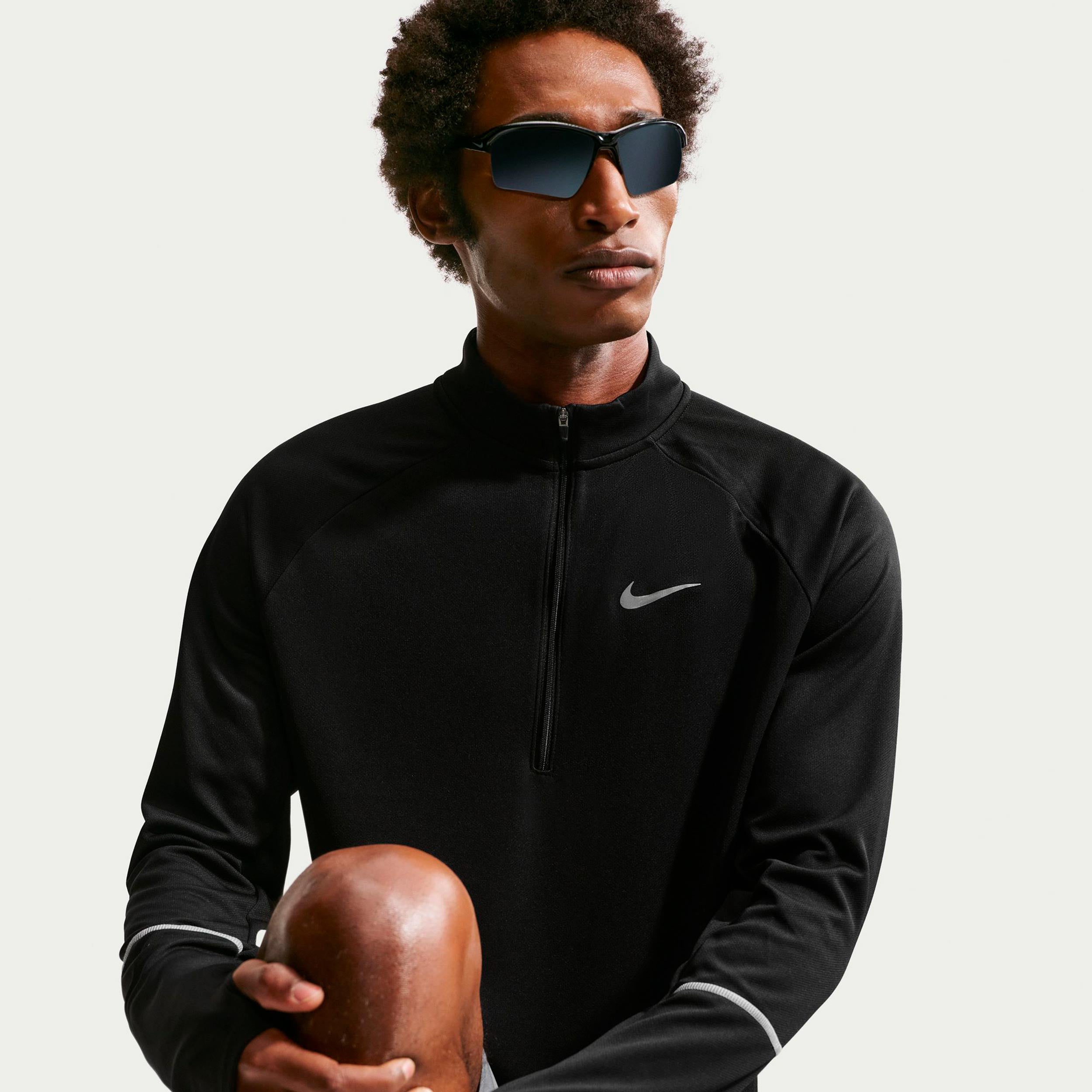 Nike Miler  Běžecké tričko Muži - černá, stříbrná
