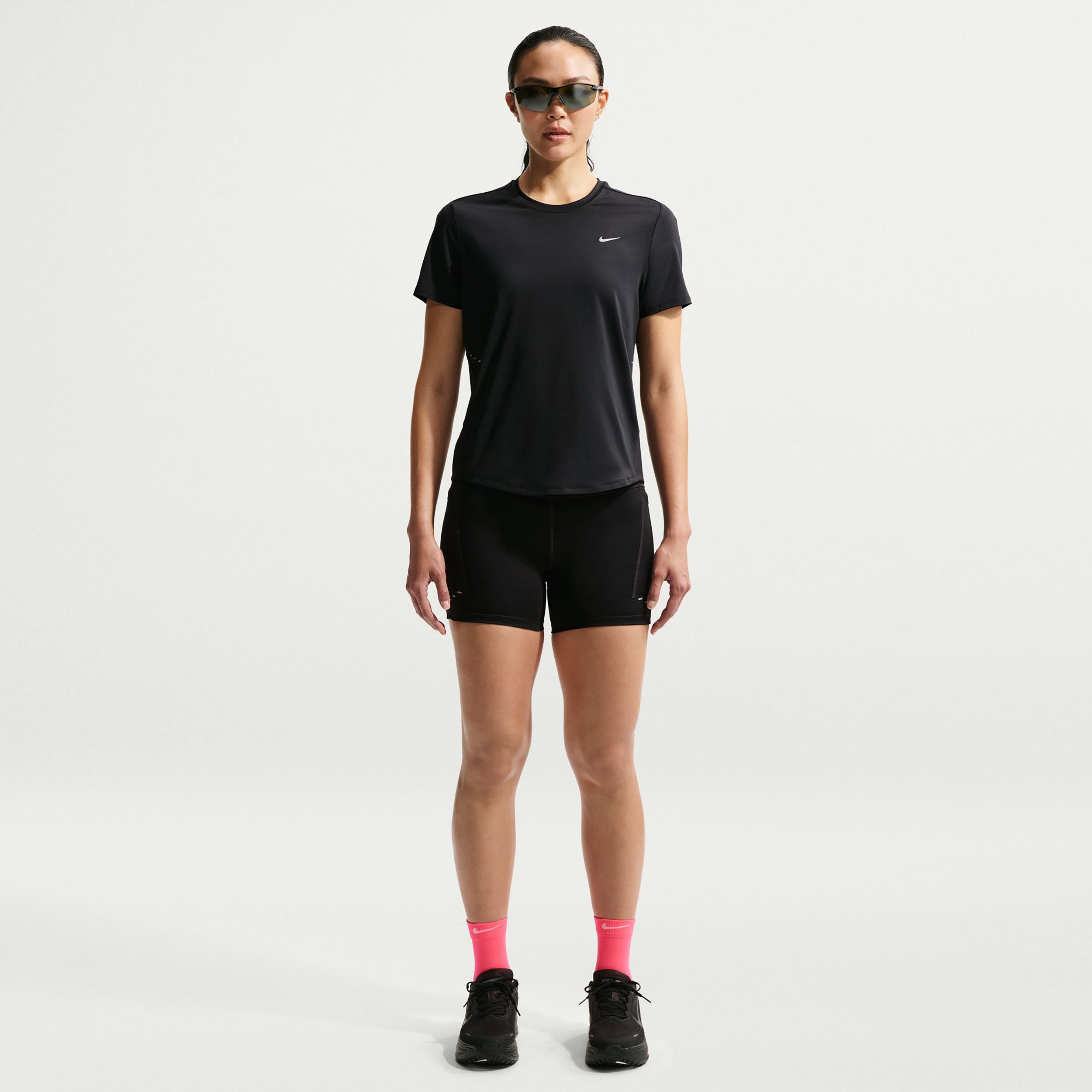Nike Swift  Běžecké tričko Dámy - černá, stříbrná