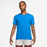 Nike Oblečení Nike Miler Tee Běžecké tričko Muži-modrá, stříbrná