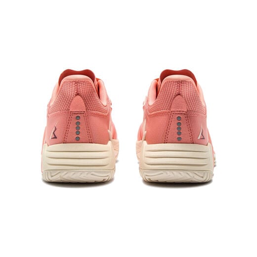 Diadora